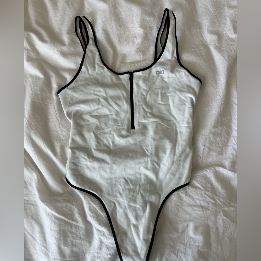 Alo yoga one piece bodysuit